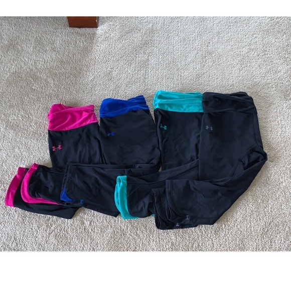 Under Armour Pants - Bundle of 4 under armour cropped leggings